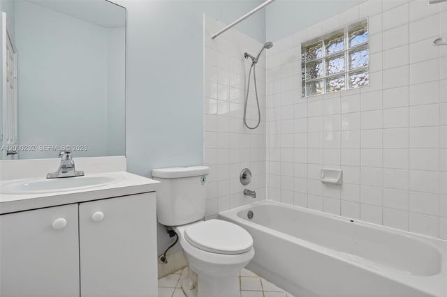 15521 SW 151st Ter, Miami, FL 33196