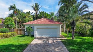 15521 SW 151st Ter, Miami, FL 33196