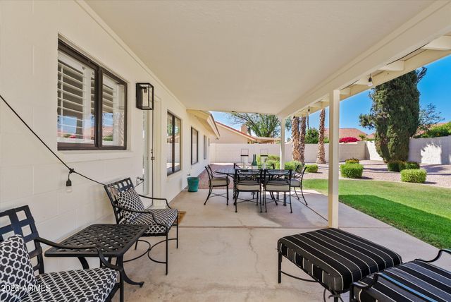 9032 E SUTTON Drive, Scottsdale, AZ 85260