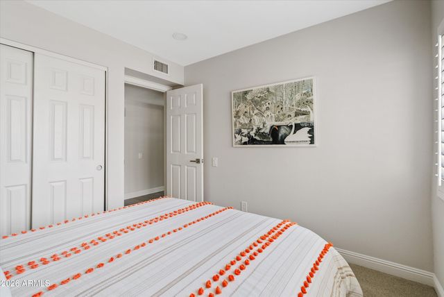 9032 E SUTTON Drive, Scottsdale, AZ 85260