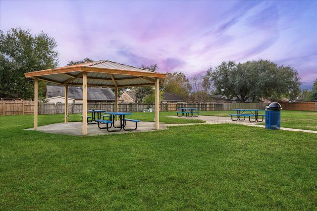 11103 Hidden Bend Drive, Houston, TX 77064