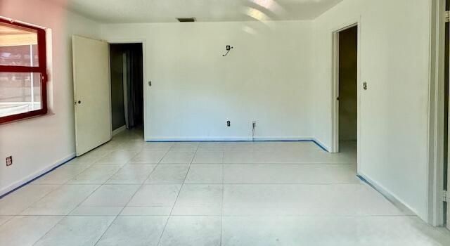 7107 181st Street N, Jupiter, FL 33458