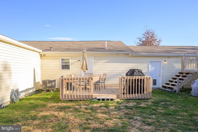 77 BARBIE LN, Martinsburg, WV 25405