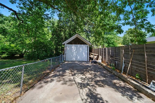 827 Hobson Street, Walla Walla, WA 99362