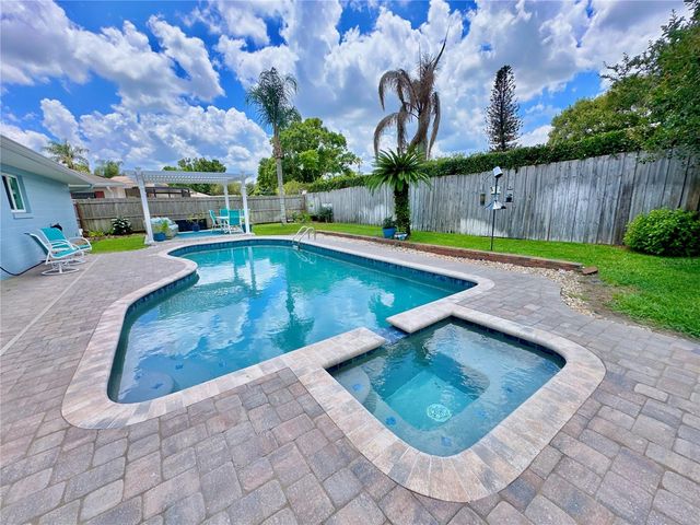 460 S DEERWOOD AVENUE, Orlando, FL 32825