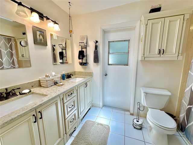 460 S DEERWOOD AVENUE, Orlando, FL 32825