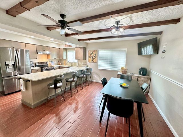 460 S DEERWOOD AVENUE, Orlando, FL 32825