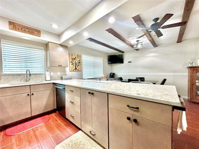 460 S DEERWOOD AVENUE, Orlando, FL 32825