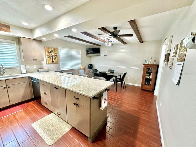 460 S DEERWOOD AVENUE, Orlando, FL 32825