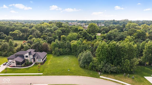 10470 Woodhall Lane, Carmel, IN 46032