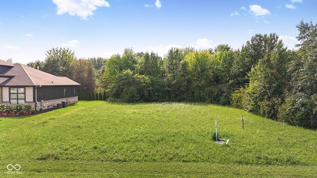10470 Woodhall Lane, Carmel, IN 46032