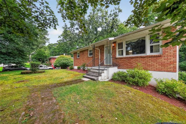 9 Archery Road, Newburgh, NY 12550