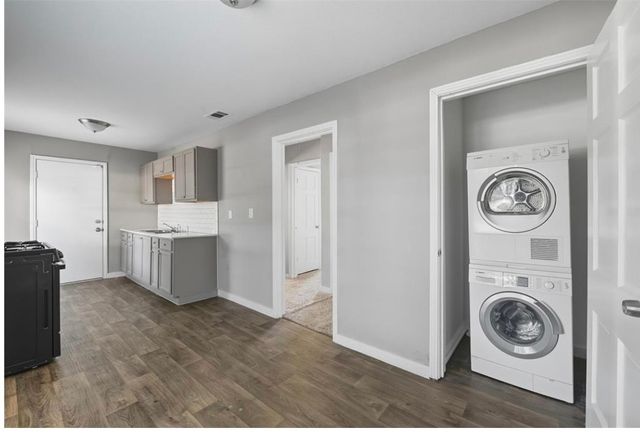 5129 Penrod Court, River Oaks, TX 76114