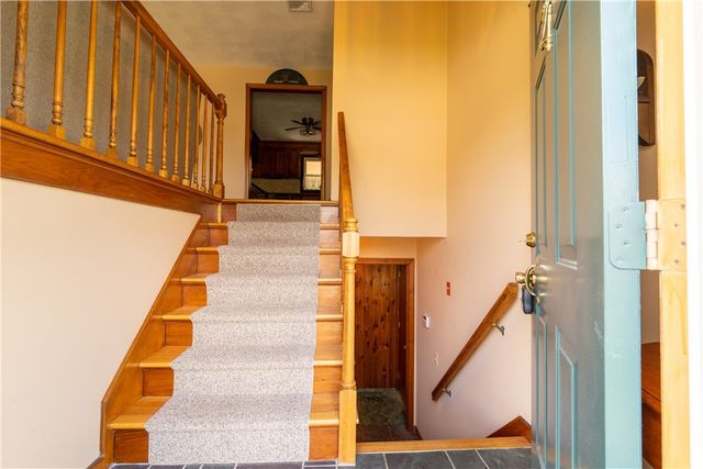 9 Kathleen Drive, Warren, RI 02885