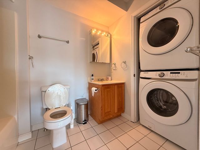 58 Almont 11, Malden, MA 02148