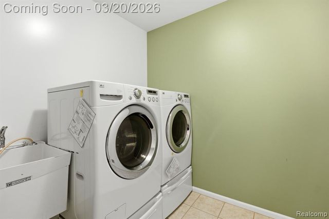 35950 Tamarack Court, New Baltimore, MI 48047