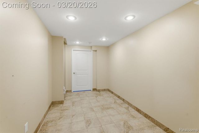 35950 Tamarack Court, New Baltimore, MI 48047