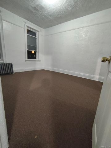 106-47 Union Hall Street 2nd Flr, Jamaica, NY 11433