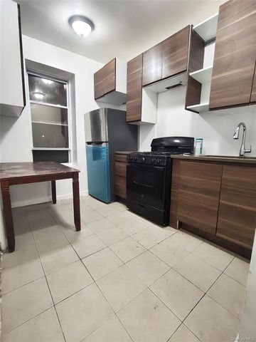 106-47 Union Hall Street 2nd Flr, Jamaica, NY 11433