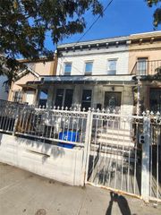 106-47 Union Hall Street 2nd Flr, Jamaica, NY 11433