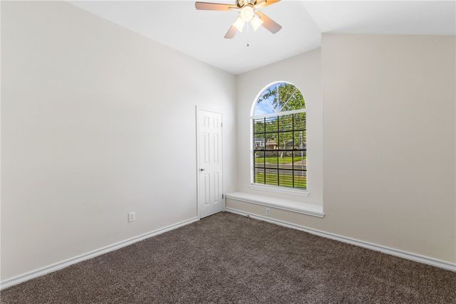 2806 Victoria Park Dr, Corpus Christi, TX 78414