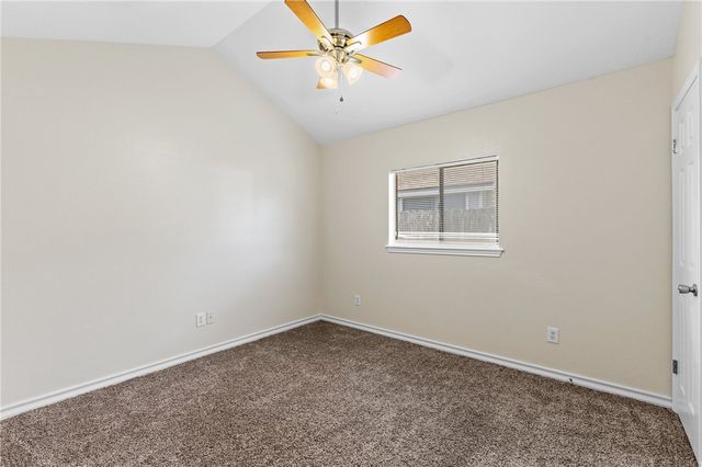 2806 Victoria Park Dr, Corpus Christi, TX 78414