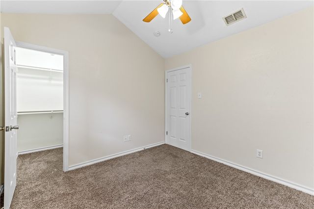 2806 Victoria Park Dr, Corpus Christi, TX 78414