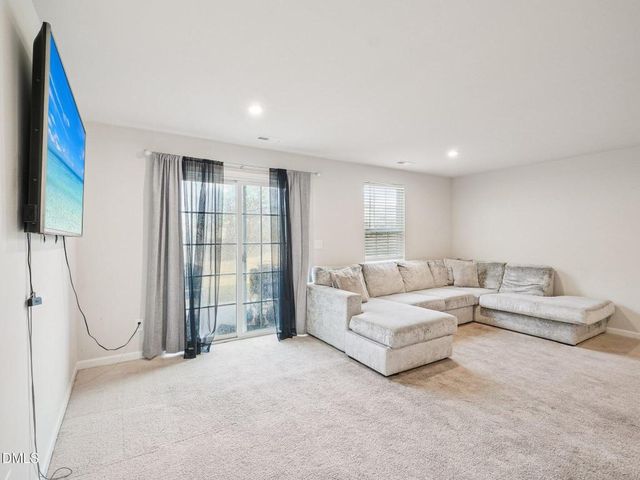 8744 Red Canyon Way, Raleigh, NC 27616