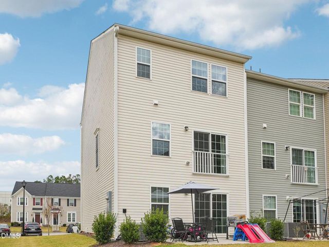 8744 Red Canyon Way, Raleigh, NC 27616