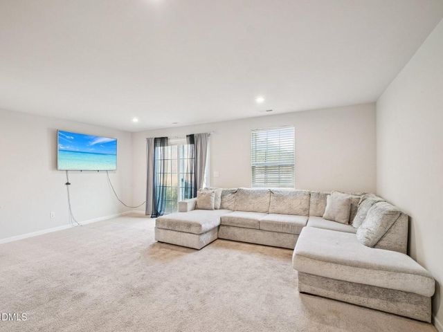 8744 Red Canyon Way, Raleigh, NC 27616