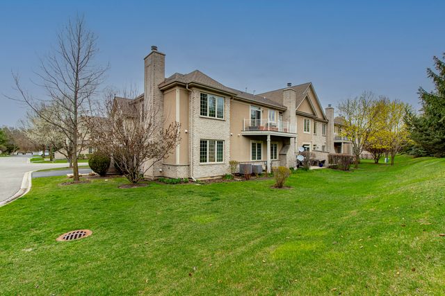 6 Beaconsfield Court, Lincolnshire, IL 60069
