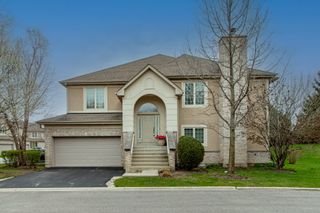 6 Beaconsfield Court, Lincolnshire, IL 60069