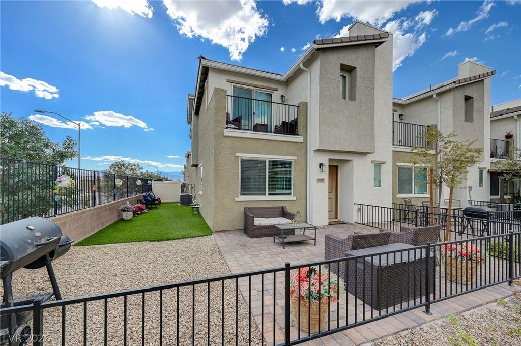 6804 Satin Silver Court, North Las Vegas, NV 89086 — exterior