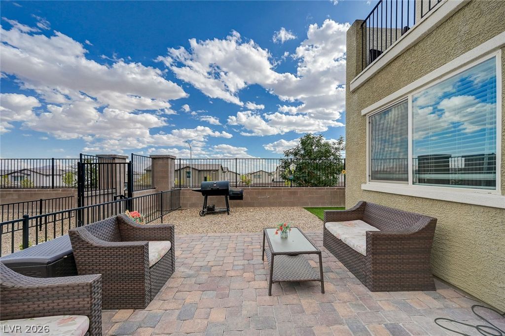 6804 Satin Silver Court, North Las Vegas, NV 89086 — photo 2