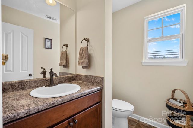 20 Barnett Shoals Drive, Weaverville, NC 28787