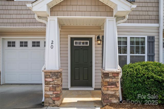 20 Barnett Shoals Drive, Weaverville, NC 28787