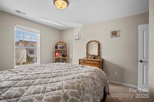 20 Barnett Shoals Drive, Weaverville, NC 28787