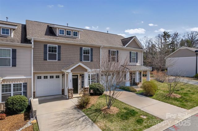 20 Barnett Shoals Drive, Weaverville, NC 28787