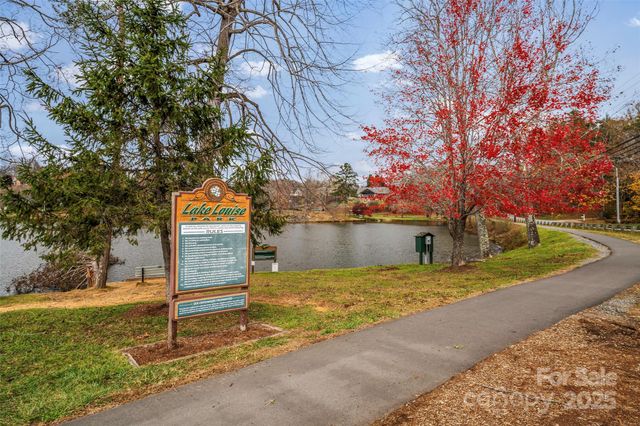 20 Barnett Shoals Drive, Weaverville, NC 28787