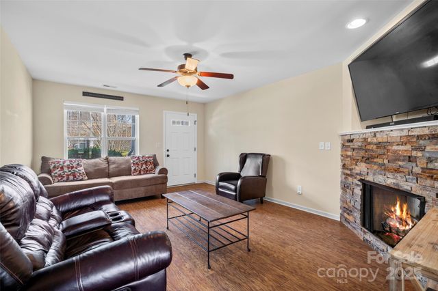20 Barnett Shoals Drive, Weaverville, NC 28787