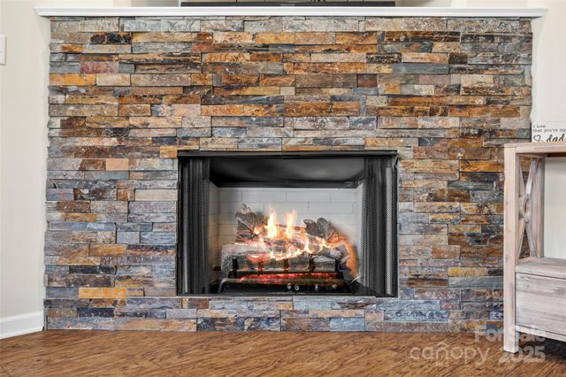 20 Barnett Shoals Drive, Weaverville, NC 28787