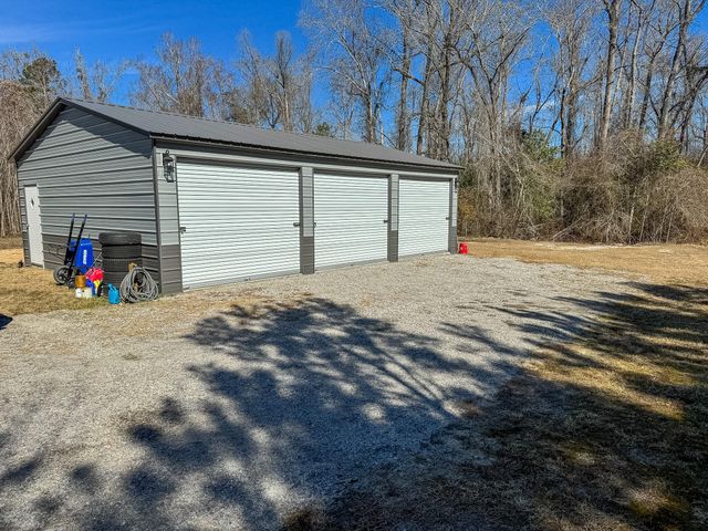 1323 Van Dyke Road, Cottageville, SC 29435