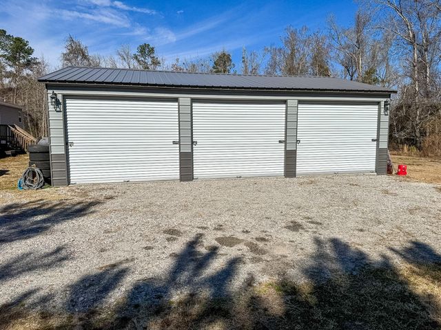 1323 Van Dyke Road, Cottageville, SC 29435