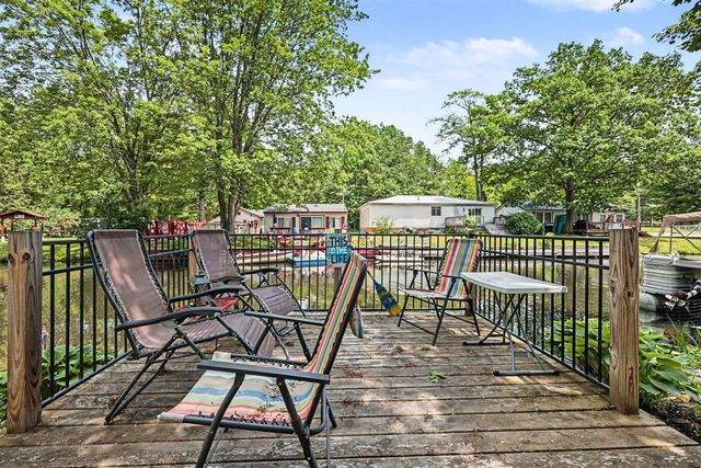 11482 Lakeshore Drive, Lakeview, MI 48850