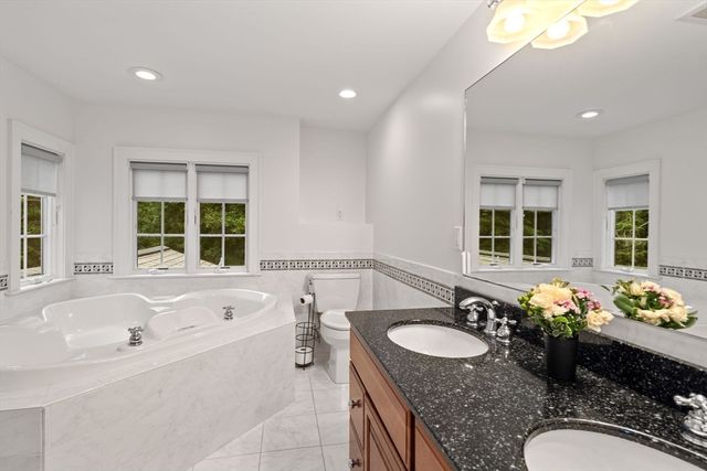 42 Sheridan Rd, Wellesley, MA 02481