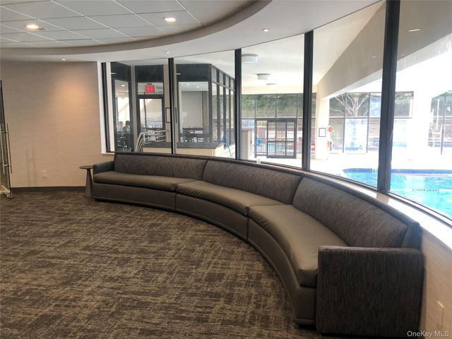 1 Bay Club Drive 4Y, Bayside, NY 11360