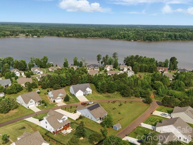 11225 Island View Lane, Lancaster, SC 29720