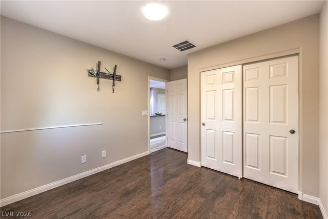 7265 Sterling Rock Avenue, Las Vegas, NV 89178