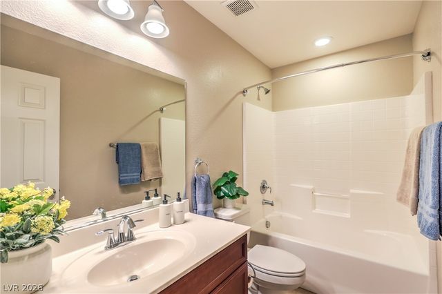 7265 Sterling Rock Avenue, Las Vegas, NV 89178