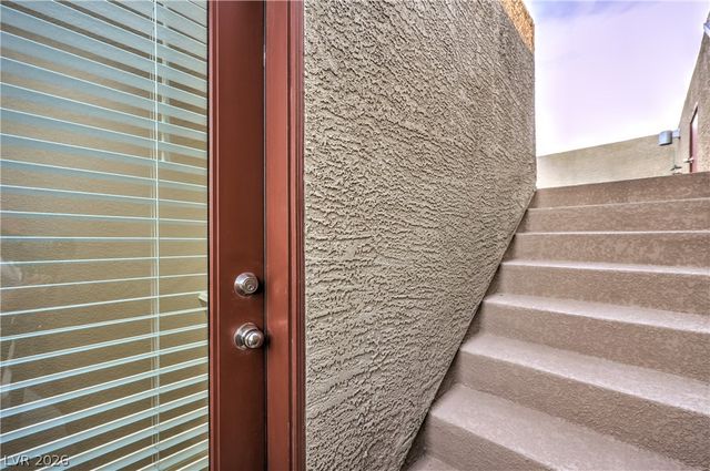 7265 Sterling Rock Avenue, Las Vegas, NV 89178